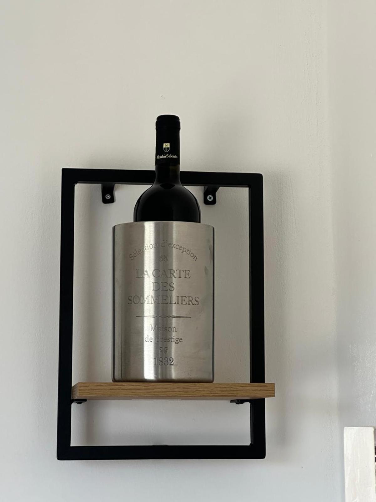Suite Sami Charming Home Ostuni Bagian luar foto